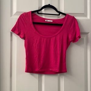 Pink ribbed tee